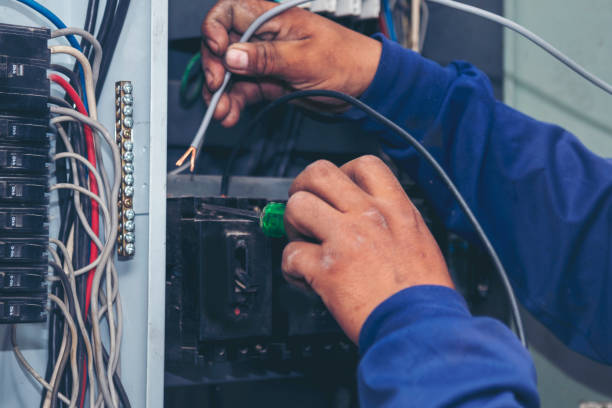 Best Emergency Electrical Repair  in Eureka, IL